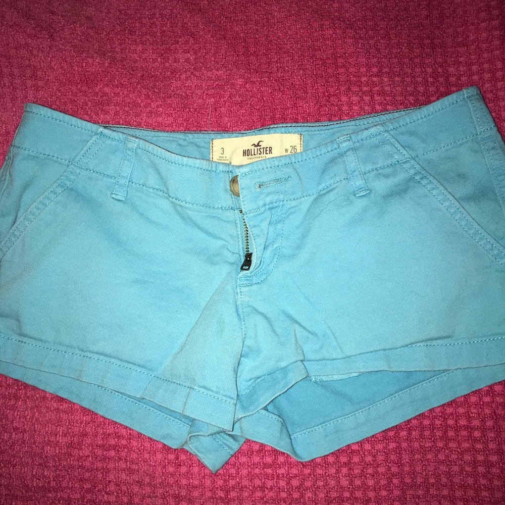 Hollister Jean shorts! Size 3 w26